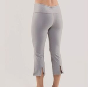 Lululemon Gather&Crow Crop